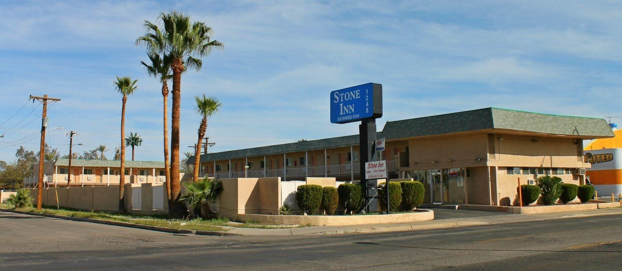 Stone Inn Extended Stay U Of A Тусон Екстериор снимка